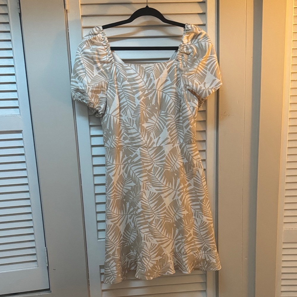 Ann Taylor LOFT Neutral Palm Print Puff Sleeve Mini Dress